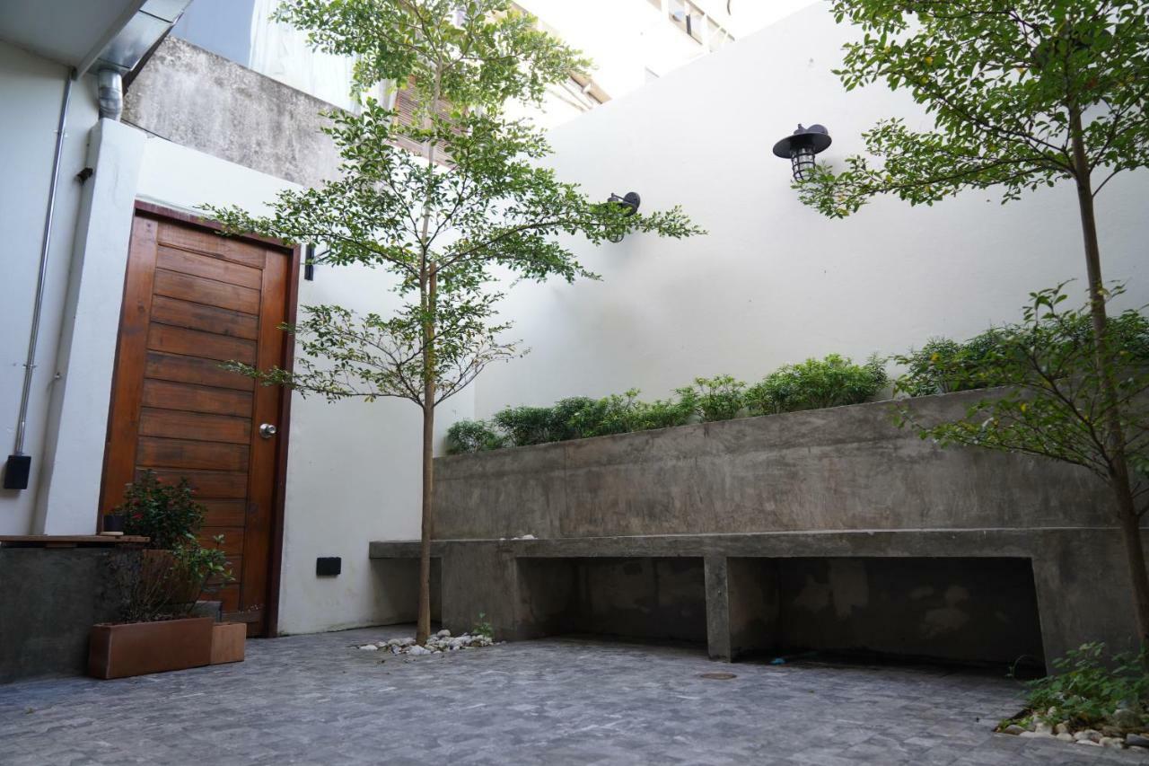Slee Hostel Chiangmai (Adults Only) Chiang Mai Exterior foto