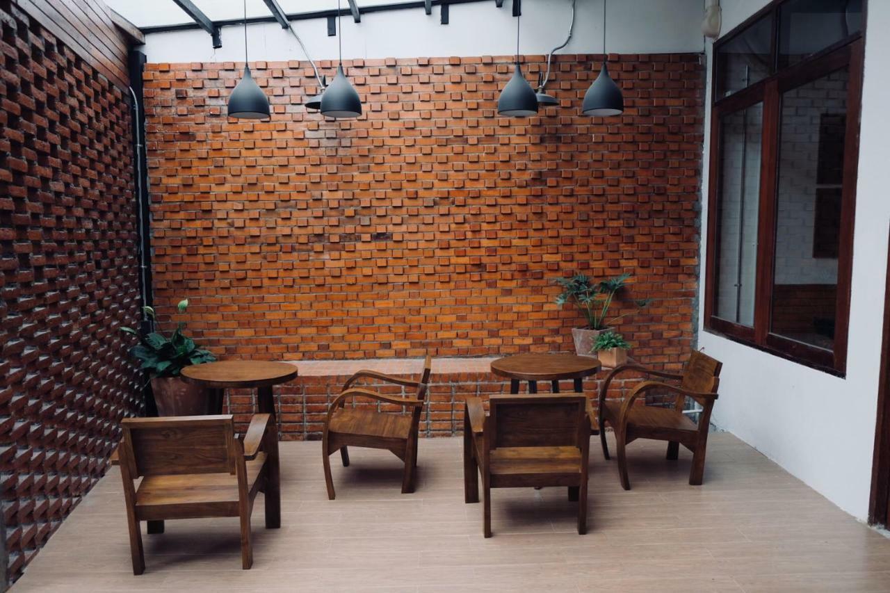 Slee Hostel Chiangmai (Adults Only) Chiang Mai Exterior foto