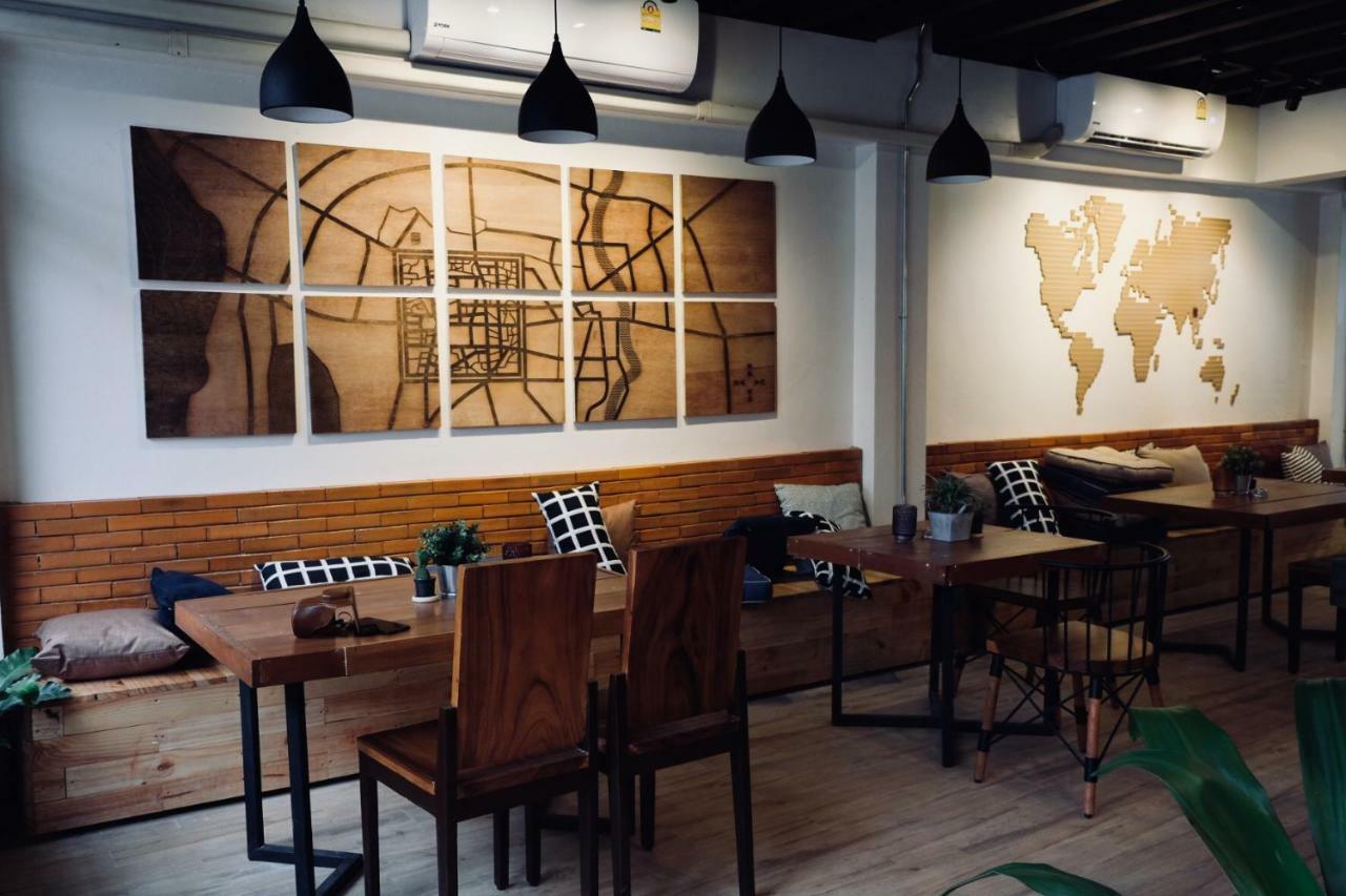 Slee Hostel Chiangmai (Adults Only) Chiang Mai Exterior foto